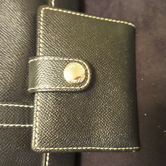 Dooney & Bourke Tote Bag and Small wallet - Picture 2 of 14